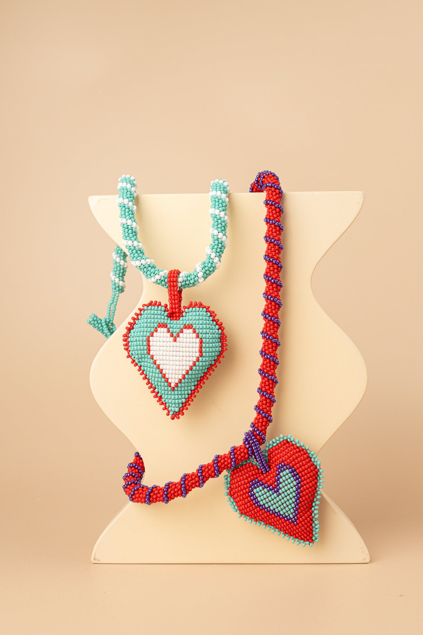 ELECTRIC HEART NECKLACE